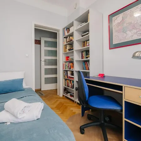 Krasinskiego 8 - Plac Wilsona * Varsó