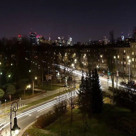 Krasinskiego 8 - Plac Wilsona *